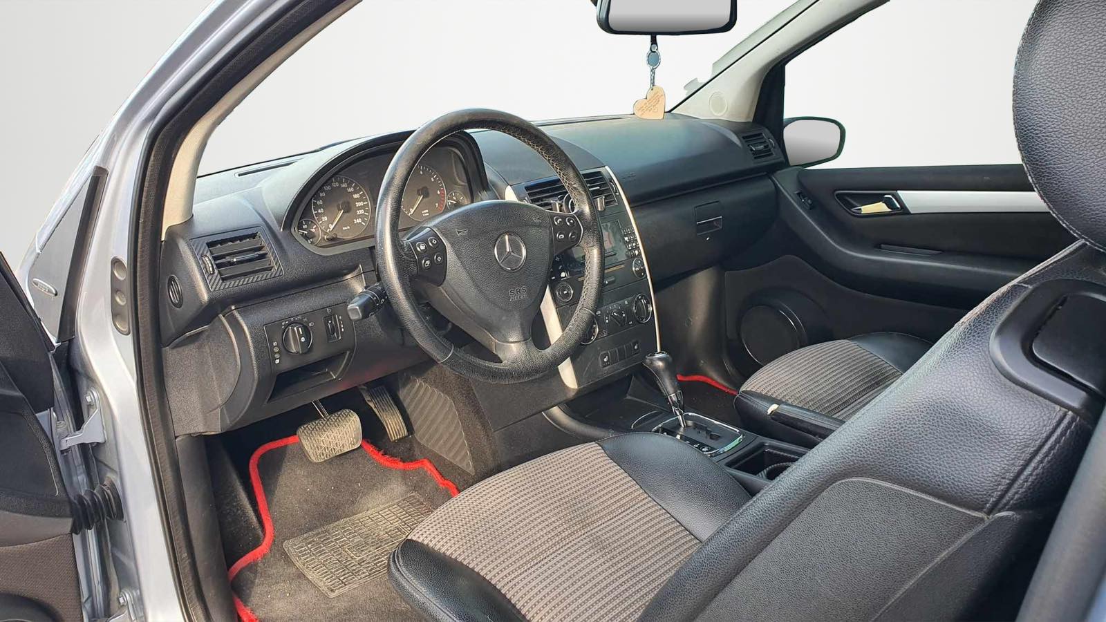 Mercedes-Benz A150 Automatic 2008 - 10